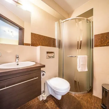 Privatunterkunft La *